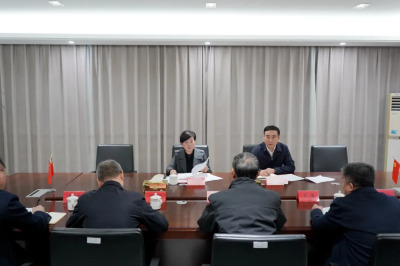 泰州市委常委，市纪委书记、监委主任光华接待信访群众 会办信访事项