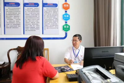 把信访当“信任”，将诉求变“服务”：他在一线搭起党群“连心桥”
