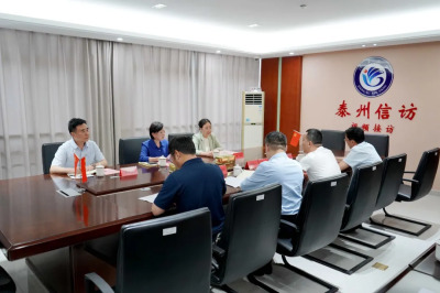 市委常委、市纪委书记、监委主任光华接待信访群众  会办信访事项